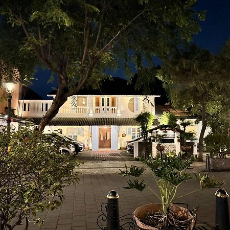 The Raden Patah Heritage Kota Lama Semarang Exterior photo
